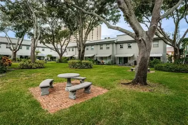 6960 SUNSET DRIVE, SOUTH PASADENA, Florida 33707, 1 Bedroom Bedrooms, ,1 BathroomBathrooms,Residential,For Sale,SUNSET,MFRU8214426