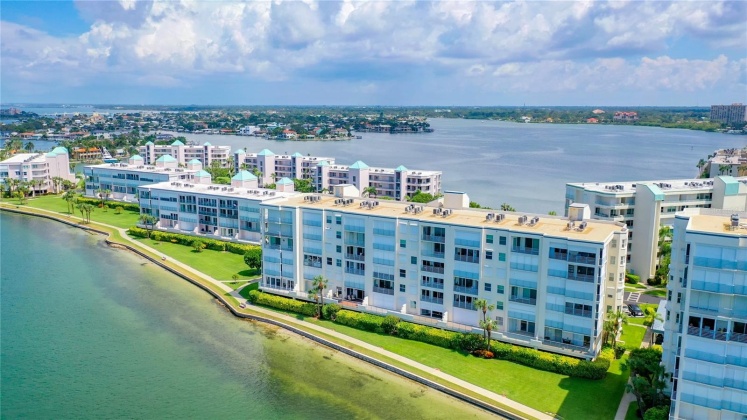 7984 SAILBOAT KEY BLVD S, SOUTH PASADENA, Florida 33707, 2 Bedrooms Bedrooms, ,2 BathroomsBathrooms,Residential,For Sale,SAILBOAT KEY BLVD S,MFRU8216002