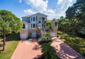 1661 SEA BREEZE DRIVE, TARPON SPRINGS, Florida 34689, 4 Bedrooms Bedrooms, ,3 BathroomsBathrooms,Residential,For Sale,SEA BREEZE,MFRU8215793