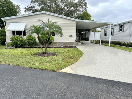 7107 MOUNT ESSEX DRIVE, ST PETERSBURG, Florida 33702, 2 Bedrooms Bedrooms, ,2 BathroomsBathrooms,Residential,For Sale,MOUNT ESSEX,MFRU8217401