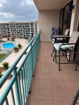 1 KEY CAPRI, TREASURE ISLAND, Florida 33706, 2 Bedrooms Bedrooms, ,2 BathroomsBathrooms,Residential,For Sale,KEY CAPRI,MFRT3479411