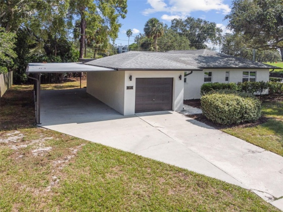 300 CORBETT STREET, BELLEAIR, Florida 33756, 3 Bedrooms Bedrooms, ,3 BathroomsBathrooms,Residential,For Sale,CORBETT,MFRW7858903