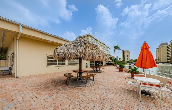 4780 COVE CIRCLE, ST PETERSBURG, Florida 33708, 2 Bedrooms Bedrooms, ,2 BathroomsBathrooms,Residential,For Sale,COVE,MFRU8214931