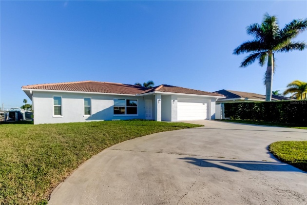 5448 LEEWARD LANE, NEW PORT RICHEY, Florida 34652, 3 Bedrooms Bedrooms, ,3 BathroomsBathrooms,Residential,For Sale,LEEWARD,MFRW7858939