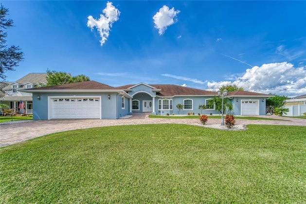 416 ISLAND CAY WAY, APOLLO BEACH, Florida 33572, 5 Bedrooms Bedrooms, ,3 BathroomsBathrooms,Residential,For Sale,ISLAND CAY,MFRT3480206