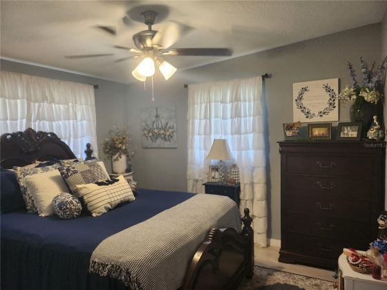 1011 OAKLAND HEIGHTS AVENUE, PLANT CITY, Florida 33563, 3 Bedrooms Bedrooms, ,1 BathroomBathrooms,Residential,For Sale,OAKLAND HEIGHTS,MFRT3480972