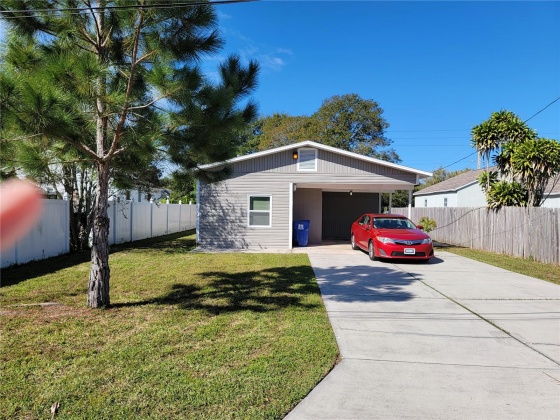 3535 16TH STREET, ST PETERSBURG, Florida 33704, 3 Bedrooms Bedrooms, ,2 BathroomsBathrooms,Residential,For Sale,16TH,MFRA4587199