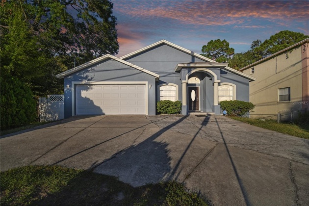 9105 MEMORIAL HIGHWAY, TAMPA, Florida 33615, 4 Bedrooms Bedrooms, ,2 BathroomsBathrooms,Residential,For Sale,MEMORIAL,MFRT3481724