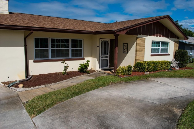 2220 CURTIS DRIVE, CLEARWATER, Florida 33764, 3 Bedrooms Bedrooms, ,2 BathroomsBathrooms,Residential,For Sale,CURTIS,MFRU8218529