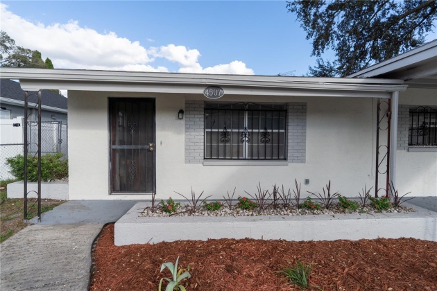 4507 WEBSTER STREET, TAMPA, Florida 33610, 2 Bedrooms Bedrooms, ,1 BathroomBathrooms,Residential,For Sale,WEBSTER,MFRT3479120