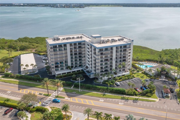 1501 GULF BOULEVARD, CLEARWATER, Florida 33767, 2 Bedrooms Bedrooms, ,2 BathroomsBathrooms,Residential,For Sale,GULF,MFRU8218023