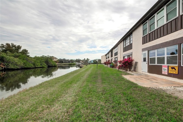 4555 MARINE PARKWAY, NEW PORT RICHEY, Florida 34652, 2 Bedrooms Bedrooms, ,2 BathroomsBathrooms,Residential,For Sale,MARINE,MFRW7859512