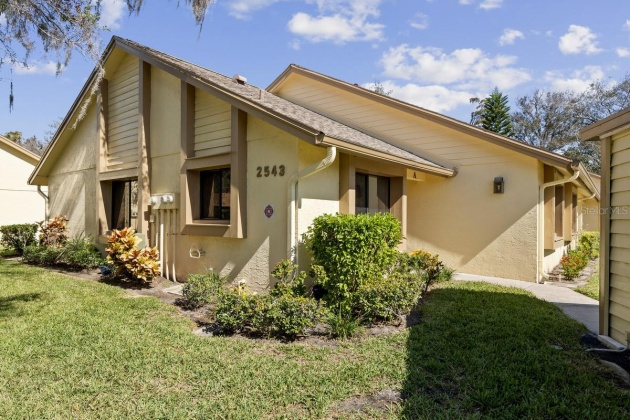 2543 OAKLEAF LANE, CLEARWATER, Florida 33763, 2 Bedrooms Bedrooms, ,2 BathroomsBathrooms,Residential,For Sale,OAKLEAF,MFRU8220425