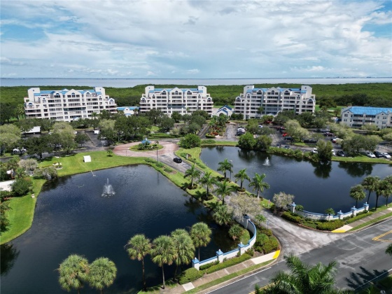 2333 FEATHER SOUND DRIVE, CLEARWATER, Florida 33762, 1 Bedroom Bedrooms, ,1 BathroomBathrooms,Residential,For Sale,FEATHER SOUND,MFRU8219339