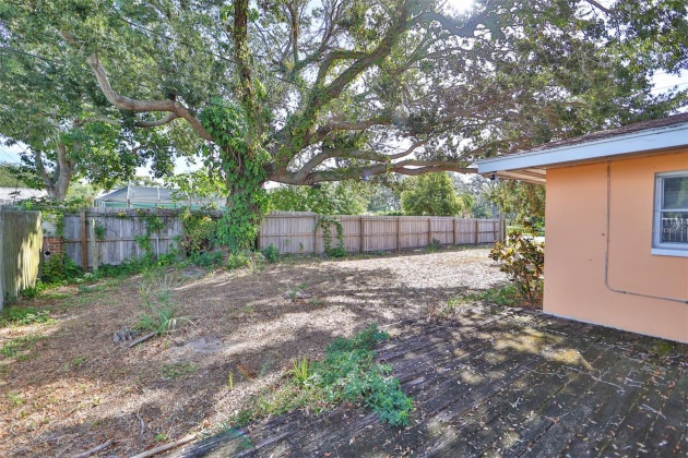 2281 PINELLAS POINT DRIVE, ST PETERSBURG, Florida 33712, 3 Bedrooms Bedrooms, ,2 BathroomsBathrooms,Residential,For Sale,PINELLAS POINT,MFRT3486132