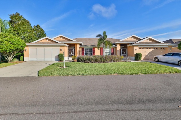 2306 BROOKFIELD GREENS CIRCLE, SUN CITY CENTER, Florida 33573, 2 Bedrooms Bedrooms, ,2 BathroomsBathrooms,Residential,For Sale,BROOKFIELD GREENS,MFRT3486273