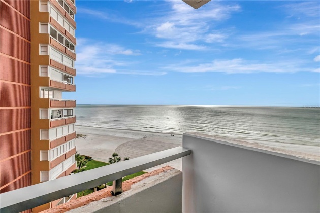 17920 GULF BOULEVARD, REDINGTON SHORES, Florida 33708, 1 Bedroom Bedrooms, ,1 BathroomBathrooms,Residential,For Sale,GULF,MFRT3487104