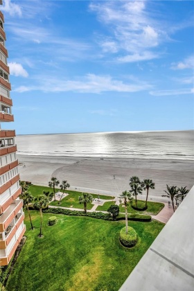 17920 GULF BOULEVARD, REDINGTON SHORES, Florida 33708, 1 Bedroom Bedrooms, ,1 BathroomBathrooms,Residential,For Sale,GULF,MFRT3487104