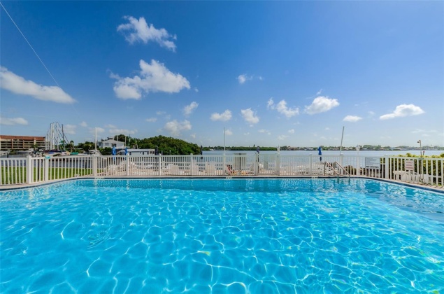 1847 SHORE DRIVE, SOUTH PASADENA, Florida 33707, 2 Bedrooms Bedrooms, ,1 BathroomBathrooms,Residential,For Sale,SHORE,MFRU8220939