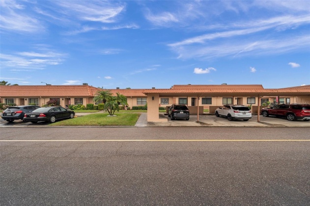 19029 US HIGHWAY 19, CLEARWATER, Florida 33764, 2 Bedrooms Bedrooms, ,2 BathroomsBathrooms,Residential,For Sale,US HIGHWAY 19,MFRT3486995