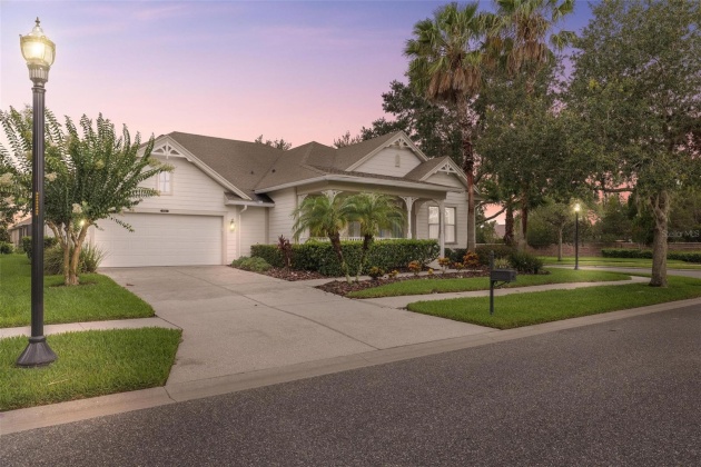 8741 WINSOME WAY, LAND O LAKES, Florida 34637, 4 Bedrooms Bedrooms, ,3 BathroomsBathrooms,Residential,For Sale,WINSOME,MFRU8204453