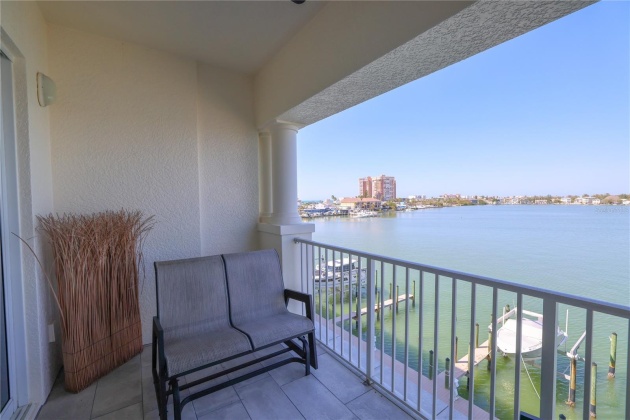 17735 GULF BLVD, REDINGTON SHORES, Florida 33708, 3 Bedrooms Bedrooms, ,3 BathroomsBathrooms,Residential,For Sale,GULF BLVD,MFRT3487486