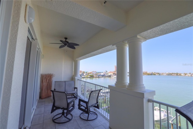 17735 GULF BLVD, REDINGTON SHORES, Florida 33708, 3 Bedrooms Bedrooms, ,3 BathroomsBathrooms,Residential,For Sale,GULF BLVD,MFRT3487486