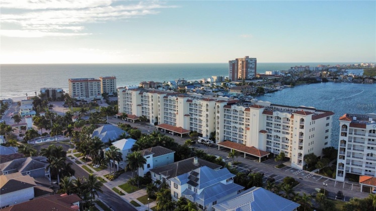 17735 GULF BLVD, REDINGTON SHORES, Florida 33708, 3 Bedrooms Bedrooms, ,3 BathroomsBathrooms,Residential,For Sale,GULF BLVD,MFRT3487486