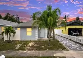 1006 PINE STREET, CLEARWATER, Florida 33756, 3 Bedrooms Bedrooms, ,2 BathroomsBathrooms,Residential,For Sale,PINE,MFRO6159163