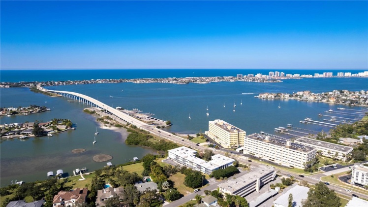 50 HARBOR VIEW LANE, BELLEAIR BLUFFS, Florida 33770, 2 Bedrooms Bedrooms, ,2 BathroomsBathrooms,Residential,For Sale,HARBOR VIEW,MFRU8221888