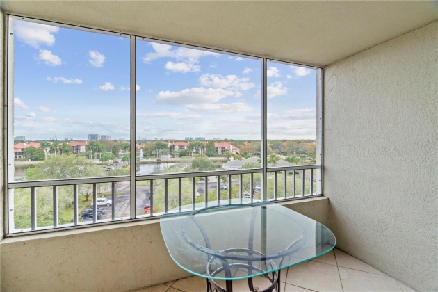 2333 FEATHER SOUND DR, CLEARWATER, Florida 33762, 1 Bedroom Bedrooms, ,1 BathroomBathrooms,Residential,For Sale,FEATHER SOUND DR,MFRT3487488