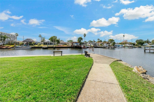 4600 MARINE PARKWAY, NEW PORT RICHEY, Florida 34652, 2 Bedrooms Bedrooms, ,2 BathroomsBathrooms,Residential,For Sale,MARINE,MFRU8221465