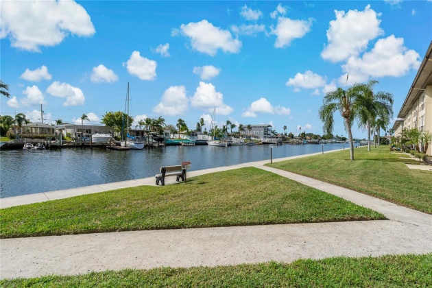 4600 MARINE PARKWAY, NEW PORT RICHEY, Florida 34652, 2 Bedrooms Bedrooms, ,2 BathroomsBathrooms,Residential,For Sale,MARINE,MFRU8221465