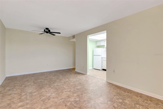 7770 DR. MARTIN LUTHER KING JR. STREET, ST PETERSBURG, Florida 33702, 1 Bedroom Bedrooms, ,1 BathroomBathrooms,Residential,For Sale,DR. MARTIN LUTHER KING JR.,MFRA4590749