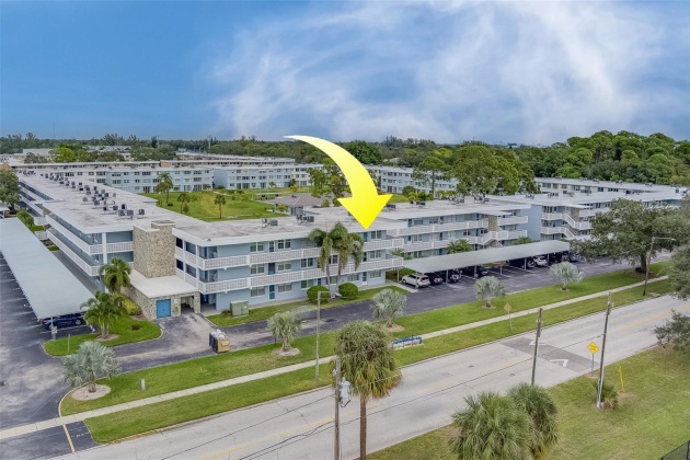 4715 BAY STREET, ST PETERSBURG, Florida 33703, 1 Bedroom Bedrooms, ,1 BathroomBathrooms,Residential,For Sale,BAY,MFRU8222422