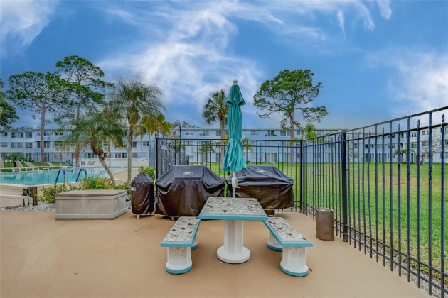 4715 BAY STREET, ST PETERSBURG, Florida 33703, 1 Bedroom Bedrooms, ,1 BathroomBathrooms,Residential,For Sale,BAY,MFRU8222422