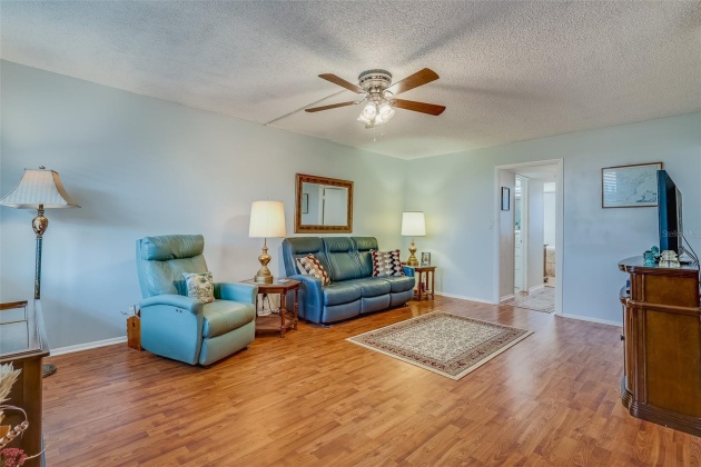 4715 BAY STREET, ST PETERSBURG, Florida 33703, 1 Bedroom Bedrooms, ,1 BathroomBathrooms,Residential,For Sale,BAY,MFRU8222422