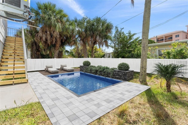 13240 2ND STREET, MADEIRA BEACH, Florida 33708, 3 Bedrooms Bedrooms, ,2 BathroomsBathrooms,Residential,For Sale,2ND,MFRT3483758