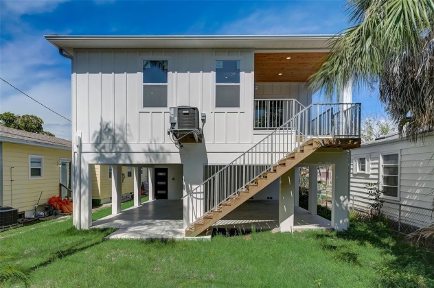 13240 2ND STREET, MADEIRA BEACH, Florida 33708, 3 Bedrooms Bedrooms, ,2 BathroomsBathrooms,Residential,For Sale,2ND,MFRT3483758