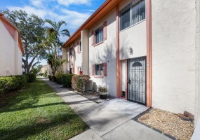 1625 58TH TERRACE, ST PETERSBURG, Florida 33712, 3 Bedrooms Bedrooms, ,2 BathroomsBathrooms,Residential,For Sale,58TH,MFRU8222888