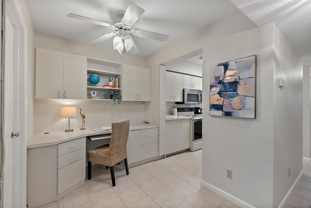 6061 BAHIA DEL MAR CIRCLE, ST PETERSBURG, Florida 33715, 2 Bedrooms Bedrooms, ,2 BathroomsBathrooms,Residential,For Sale,BAHIA DEL MAR,MFRU8222915