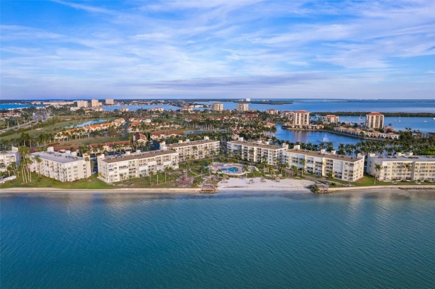 6061 BAHIA DEL MAR CIRCLE, ST PETERSBURG, Florida 33715, 2 Bedrooms Bedrooms, ,2 BathroomsBathrooms,Residential,For Sale,BAHIA DEL MAR,MFRU8222915