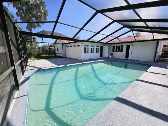 1808 FOX CIRCLE, CLEARWATER, Florida 33764, 3 Bedrooms Bedrooms, ,2 BathroomsBathrooms,Residential,For Sale,FOX,MFRT3489465