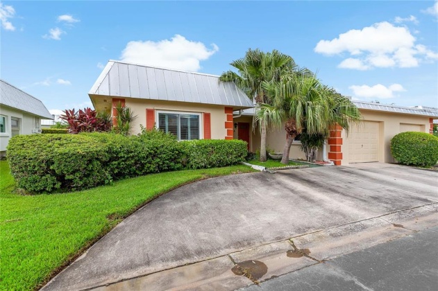 6575 GREEN VALLEY DRIVE, SEMINOLE, Florida 33777, 2 Bedrooms Bedrooms, ,2 BathroomsBathrooms,Residential,For Sale,GREEN VALLEY,MFRU8134257