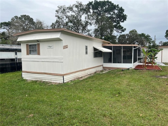 9124 KOSIMO STREET, NEW PORT RICHEY, Florida 34654, 2 Bedrooms Bedrooms, ,1 BathroomBathrooms,Residential,For Sale,KOSIMO,MFRU8185436