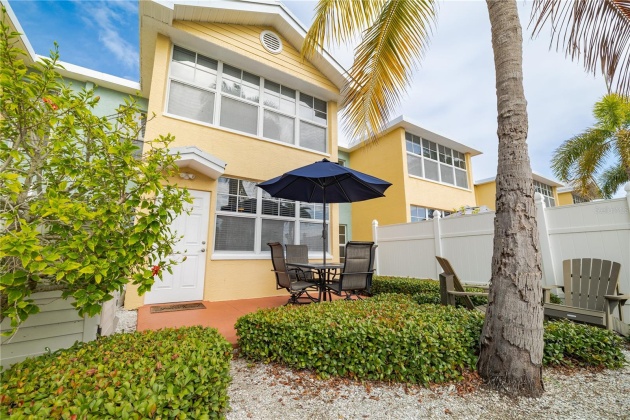 19417 GULF BOULEVARD, INDIAN SHORES, Florida 33785, 1 Bedroom Bedrooms, ,1 BathroomBathrooms,Residential,For Sale,GULF,MFRT3490436