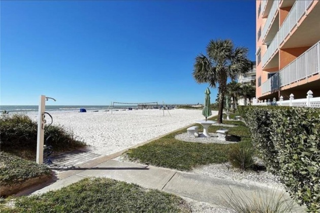 18400 GULF BOULEVARD, INDIAN SHORES, Florida 33785, 2 Bedrooms Bedrooms, ,2 BathroomsBathrooms,Residential,For Sale,GULF,MFRA4590527