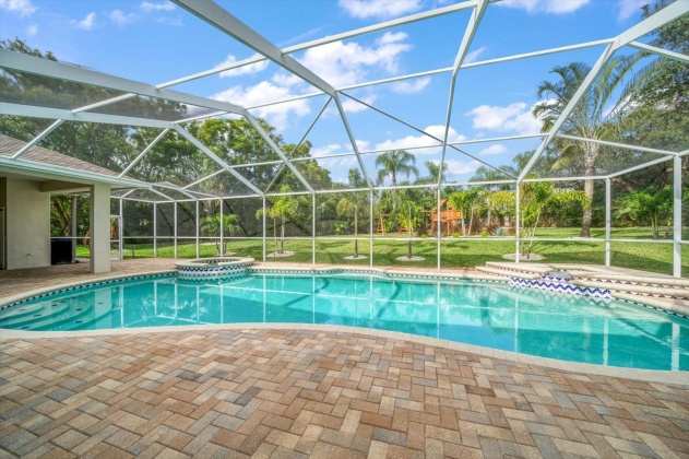 3360 MEADOW VIEW LANE, PALM HARBOR, Florida 34683, 6 Bedrooms Bedrooms, ,4 BathroomsBathrooms,Residential,For Sale,MEADOW VIEW,MFRU8221687