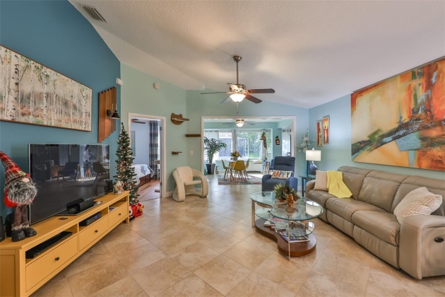 2447 NANTUCKET HARBOR LOOP, SUN CITY CENTER, Florida 33573, 2 Bedrooms Bedrooms, ,2 BathroomsBathrooms,Residential,For Sale,NANTUCKET HARBOR,MFRT3489683