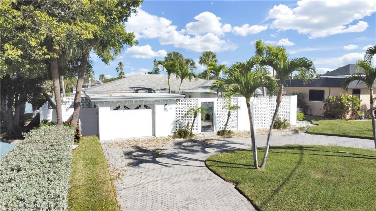 193 MAR STREET, ST PETE BEACH, Florida 33706, 2 Bedrooms Bedrooms, ,2 BathroomsBathrooms,Residential,For Sale,MAR,MFRU8223076